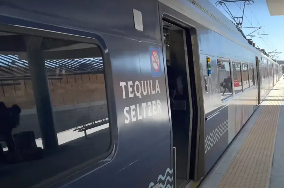 Denver airport conmuter train